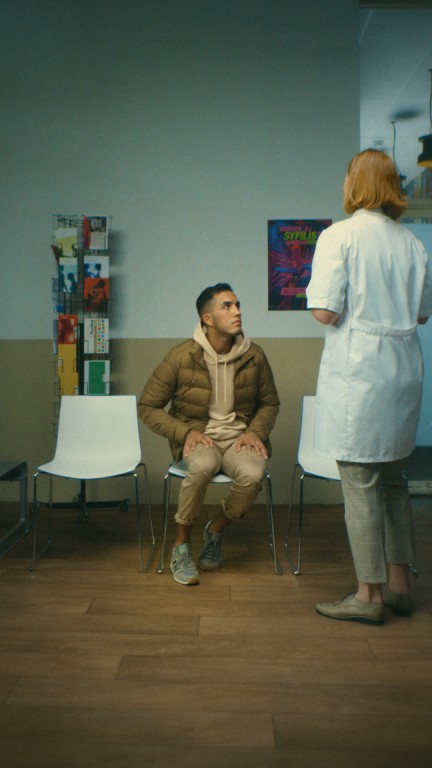 Club_25_NL_9-16.00_02_49_21.Still006